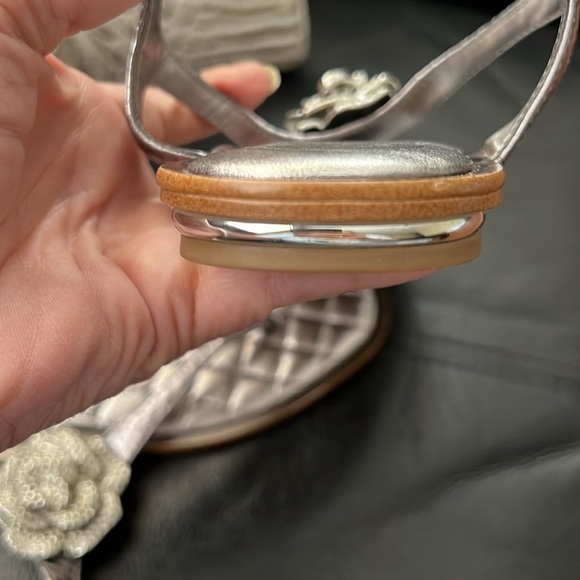 MICHAEL Michael Kors Lucia Crystal Embellished Leather Thong Sandals - Picture 10 of 11